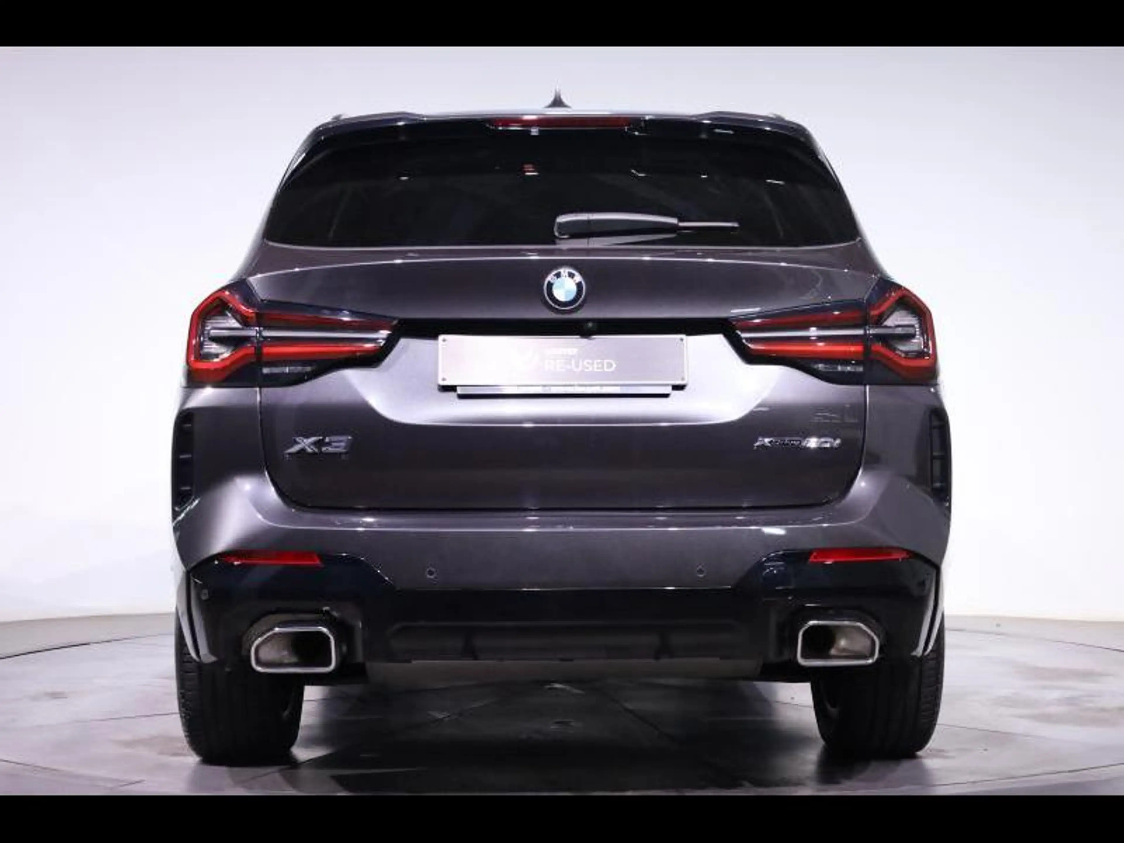 BMW X3 xDrive20i Kit M Sport — photo 4