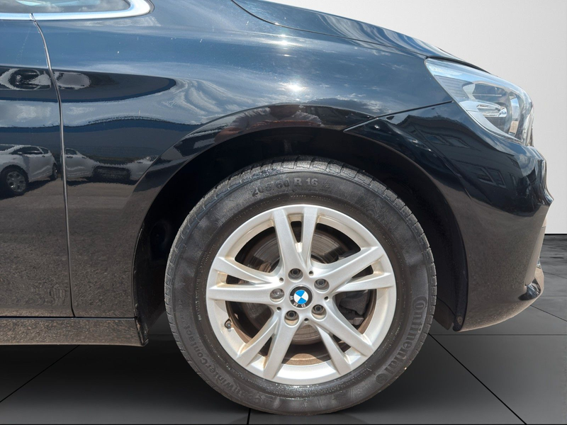 BMW 218 i Gran Tourer Advantage 7-SITZE NAVI SH TEMP — photo 9