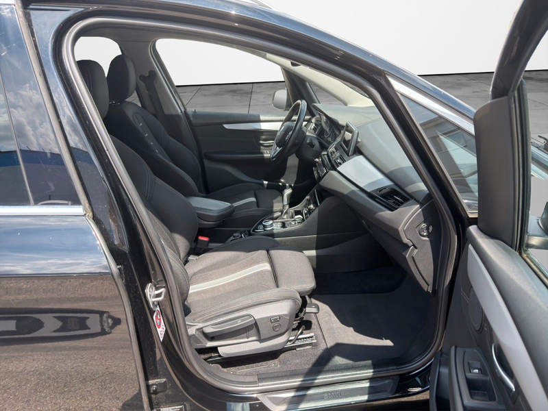 BMW 218 i Gran Tourer Advantage 7-SITZE NAVI SH TEMP — photo 14