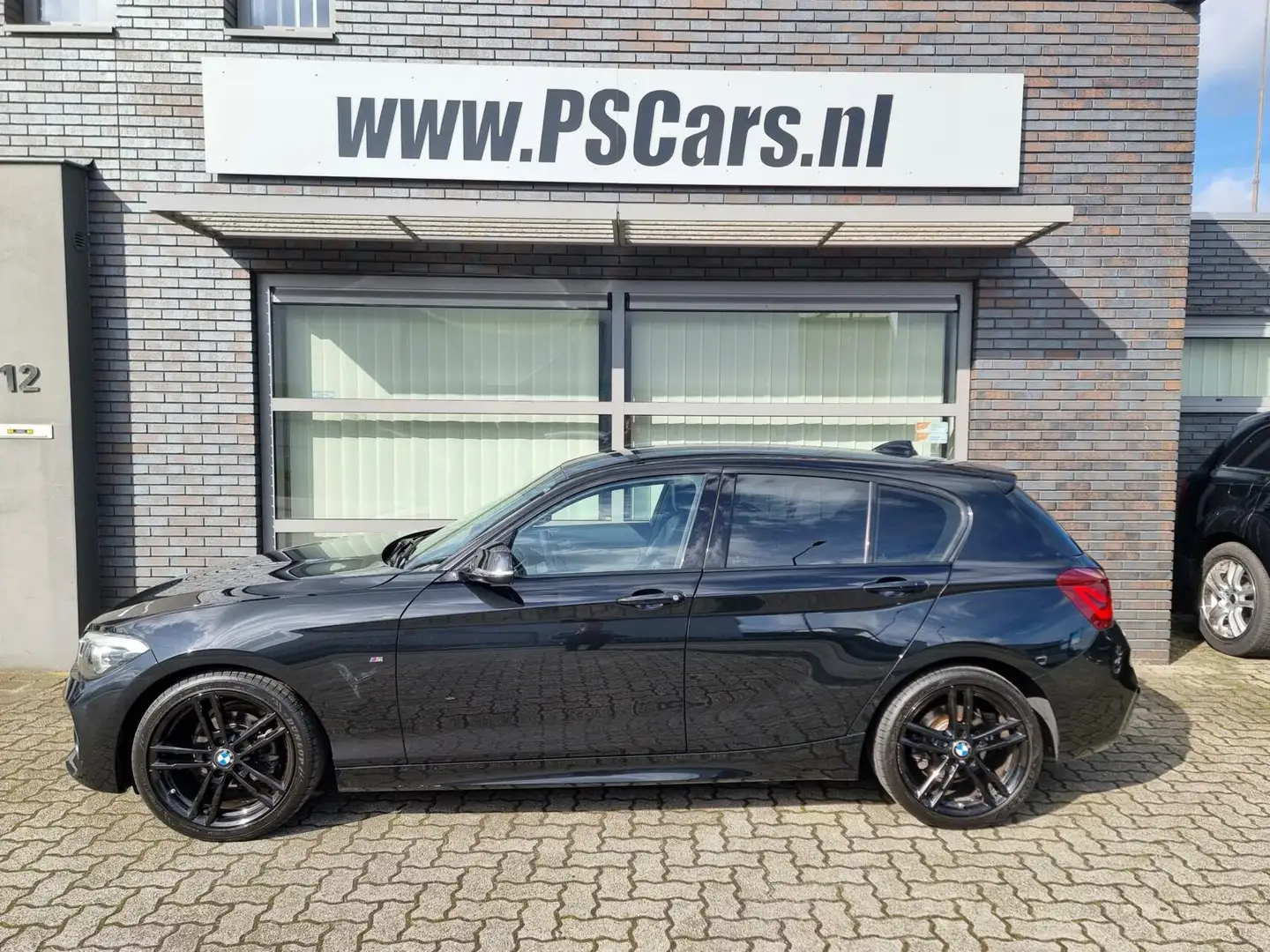 BMW 118 1-serie 118i Edition M sport Shadow|Leder|ADP.LED| Zwart - 2