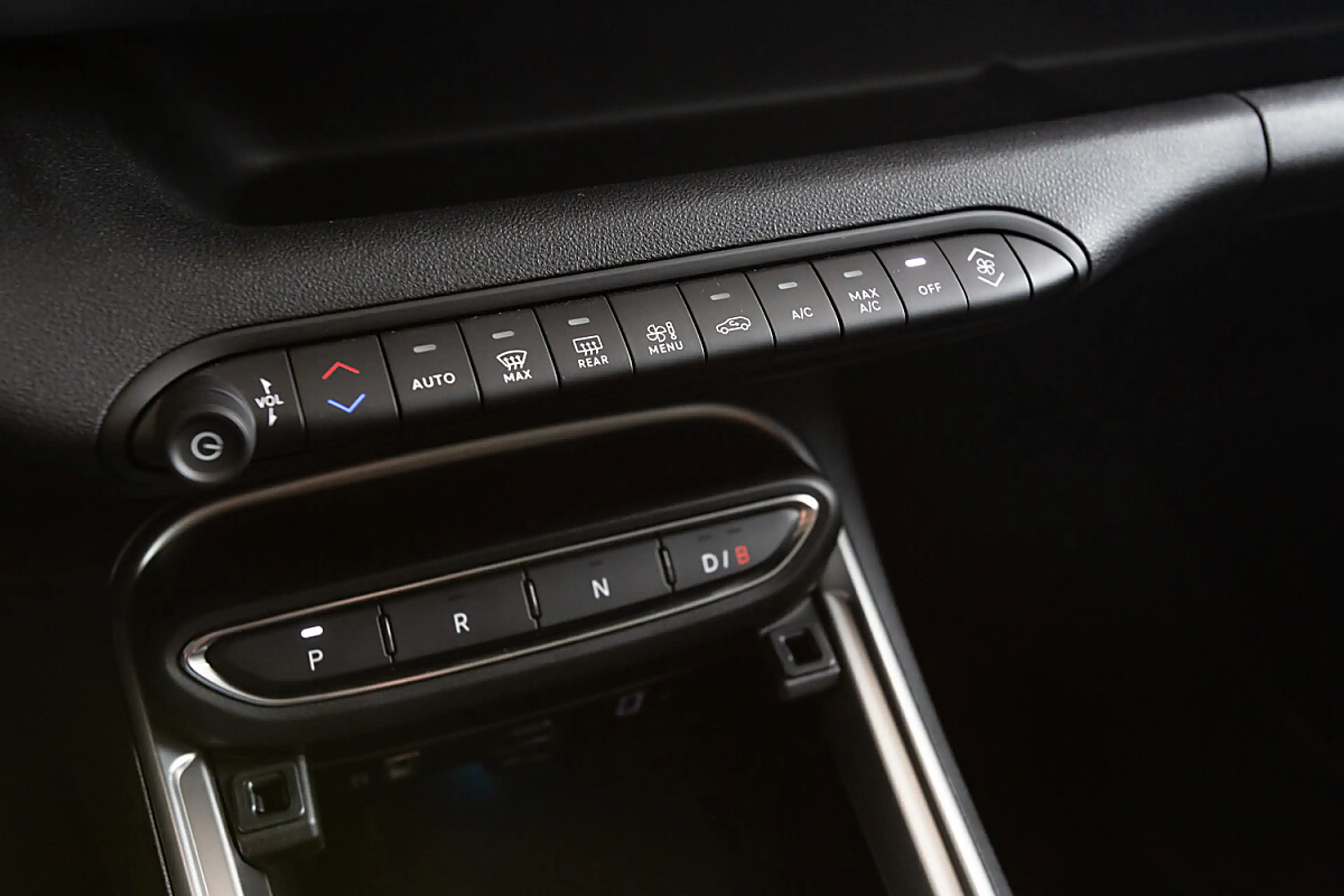 Jeep Avenger BEV 54kWh Altitude — photo 9