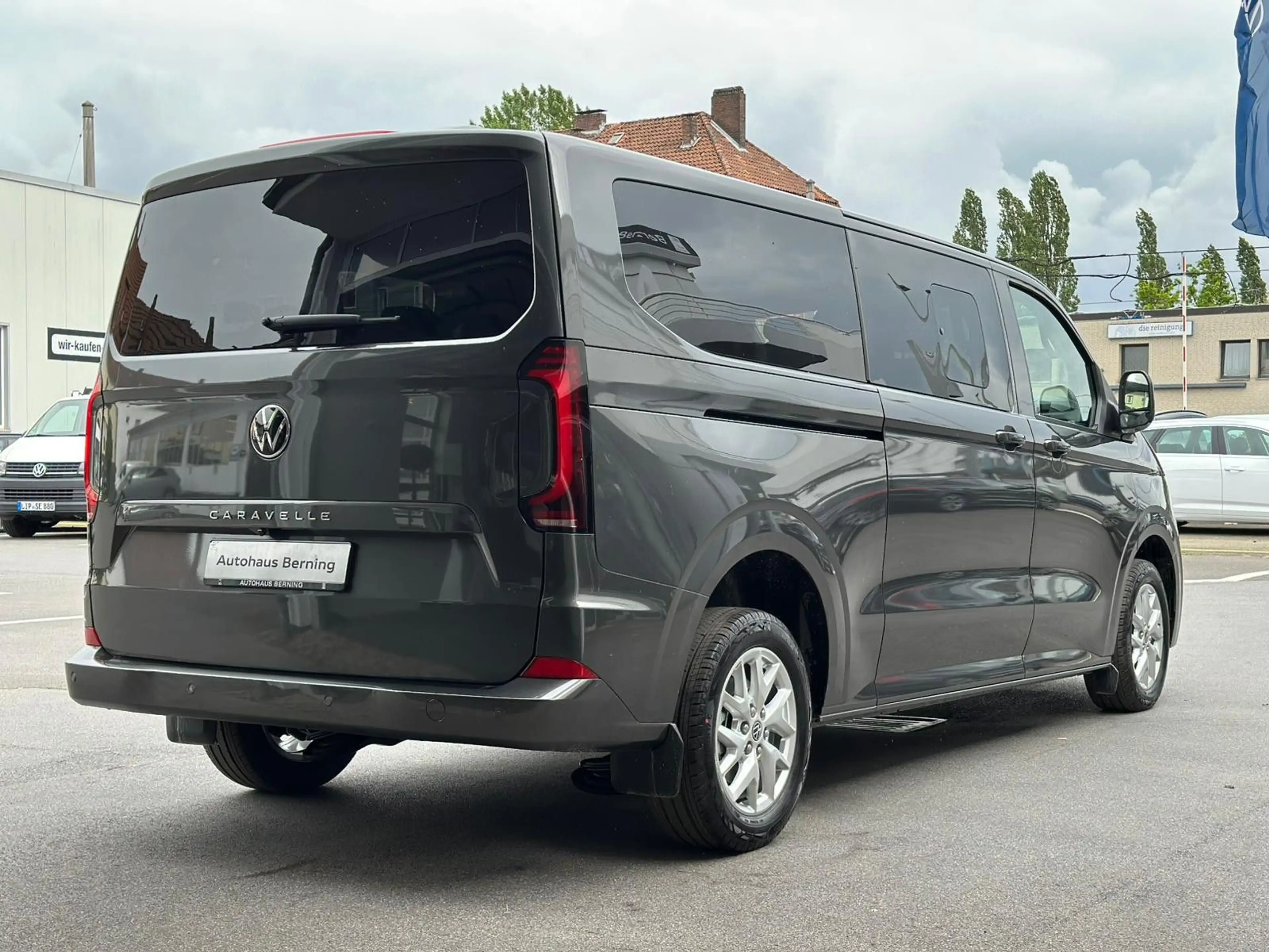 Volkswagen T7 Caravelle T7 CARAVELLE 2.0 TDI DSG LIFE LR 9-SITZER SOFORT — photo 8