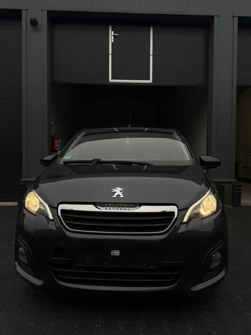 Peugeot 108 1.0 e-VTi Blue Lion Grijs - 1