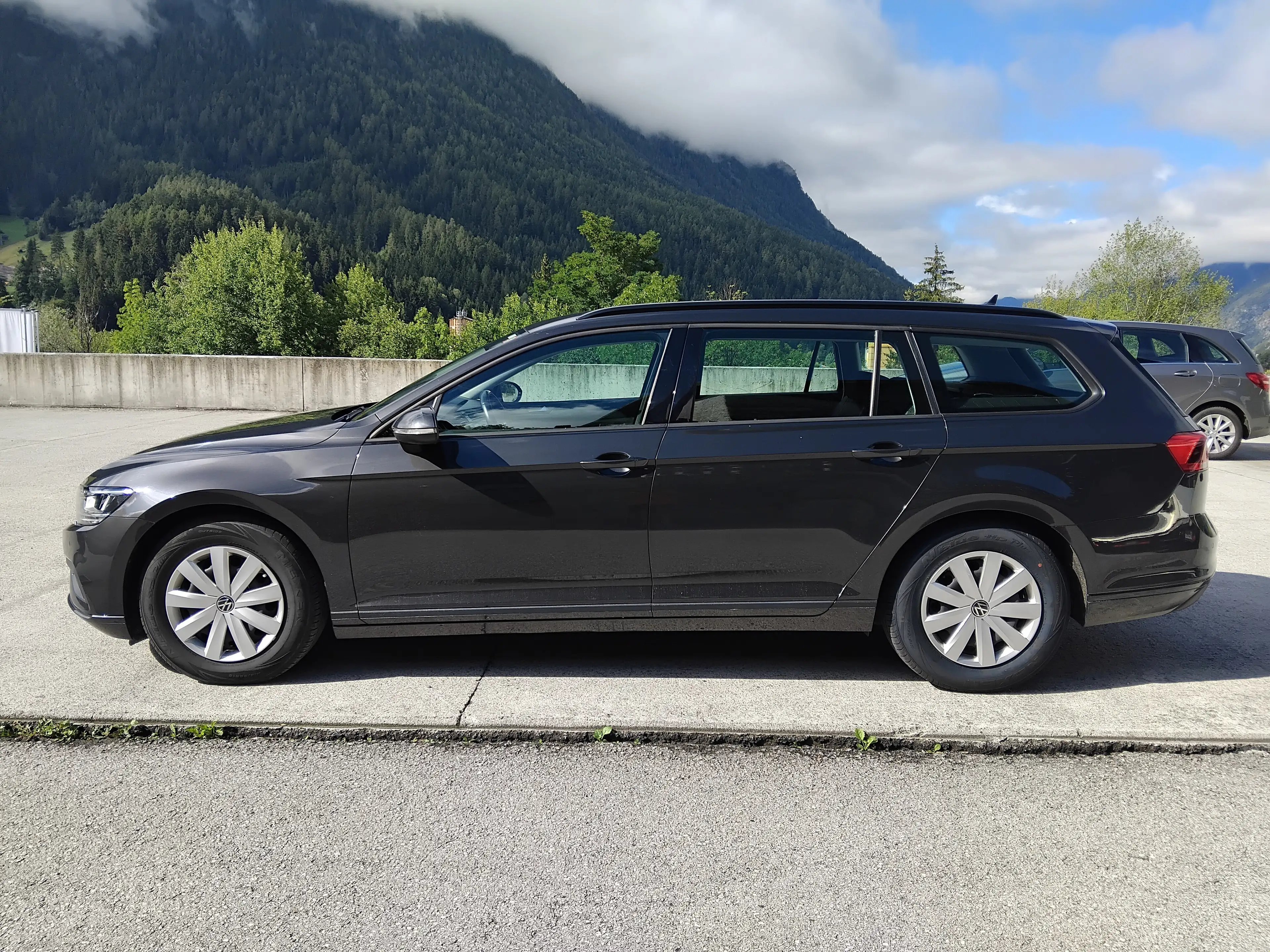 Volkswagen Passat Variant 2.0 TDI Automatik — photo 2