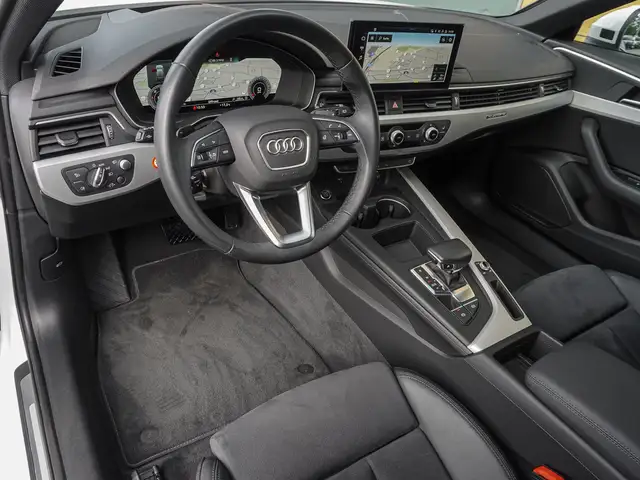 Audi A4 view 10