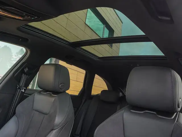 Audi A4 view 8