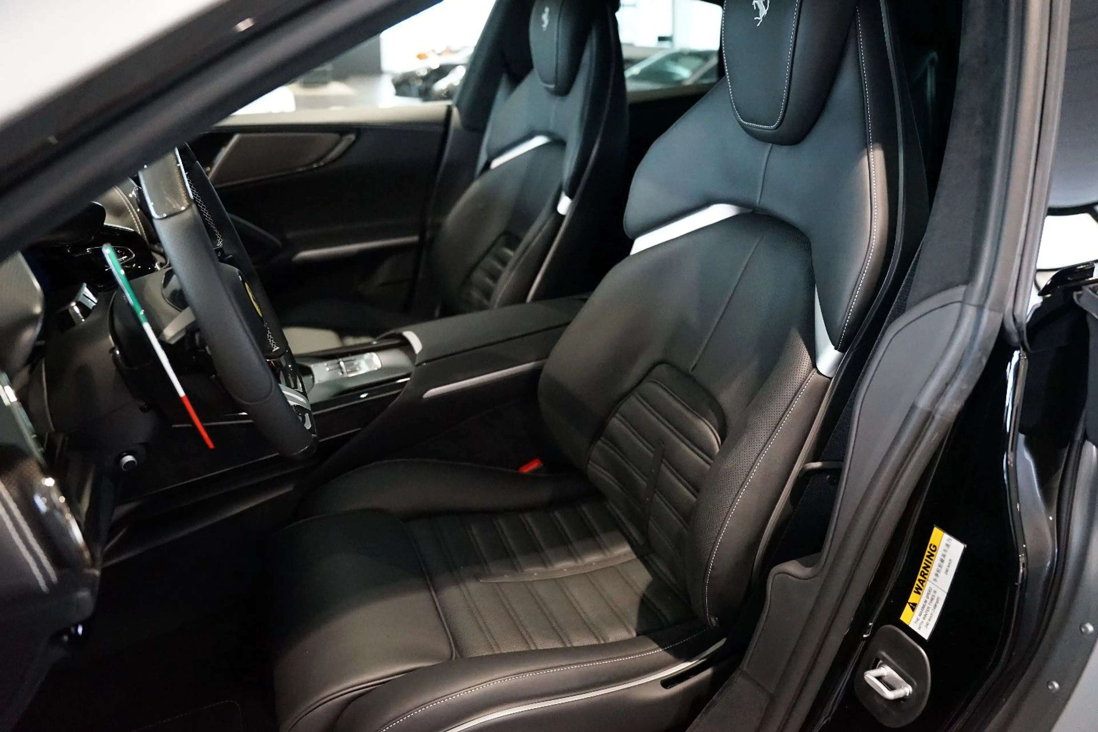 Ferrari Purosangue | Pano | Lift | Matrix | ON STOCK — photo 10