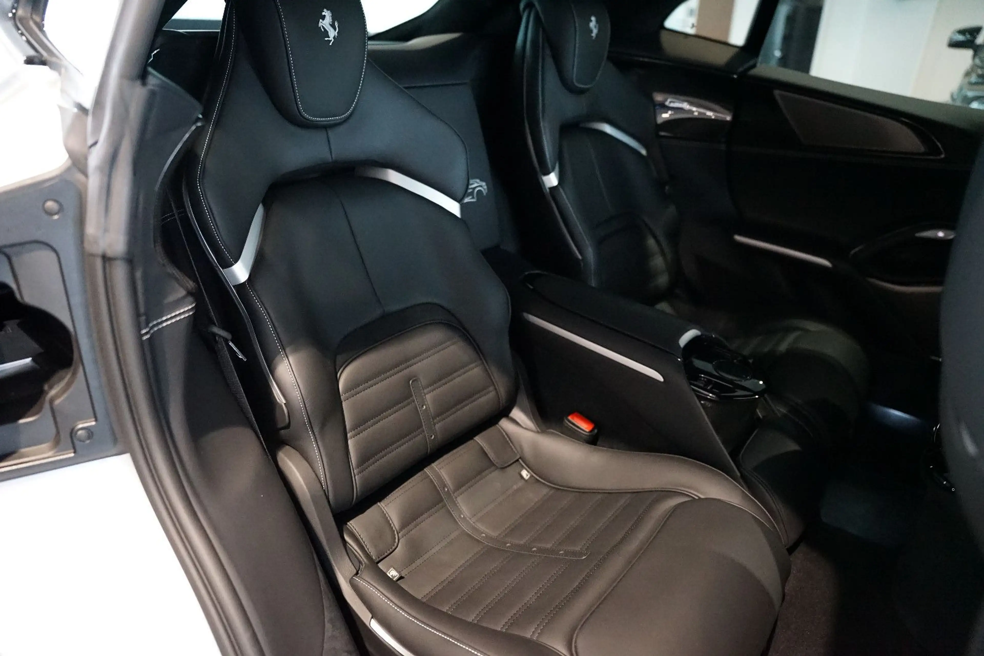 Ferrari Purosangue | Pano | Lift | Matrix | ON STOCK — photo 13