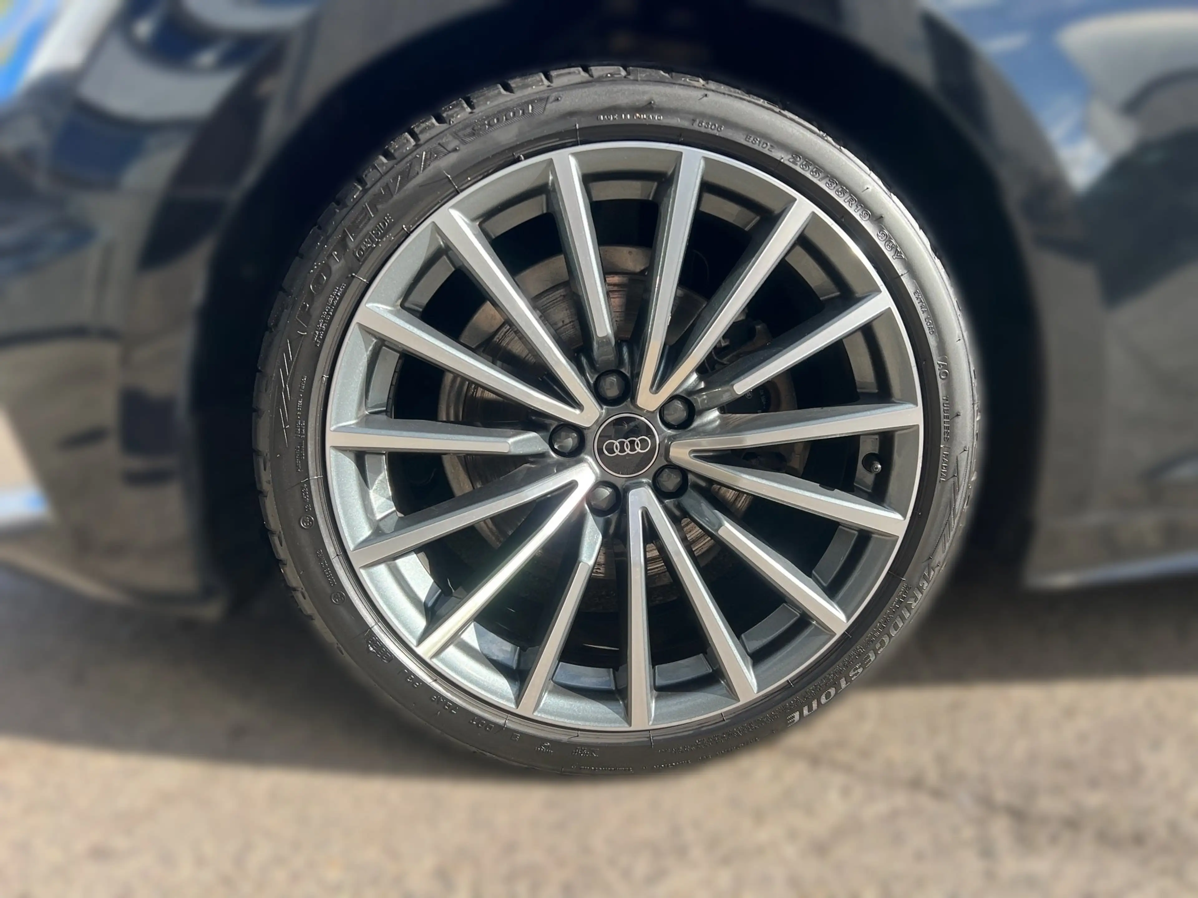 Audi A5 Cabriolet quattro S line *NAVI*SHZ*MATRIX*STHZ* — photo 6