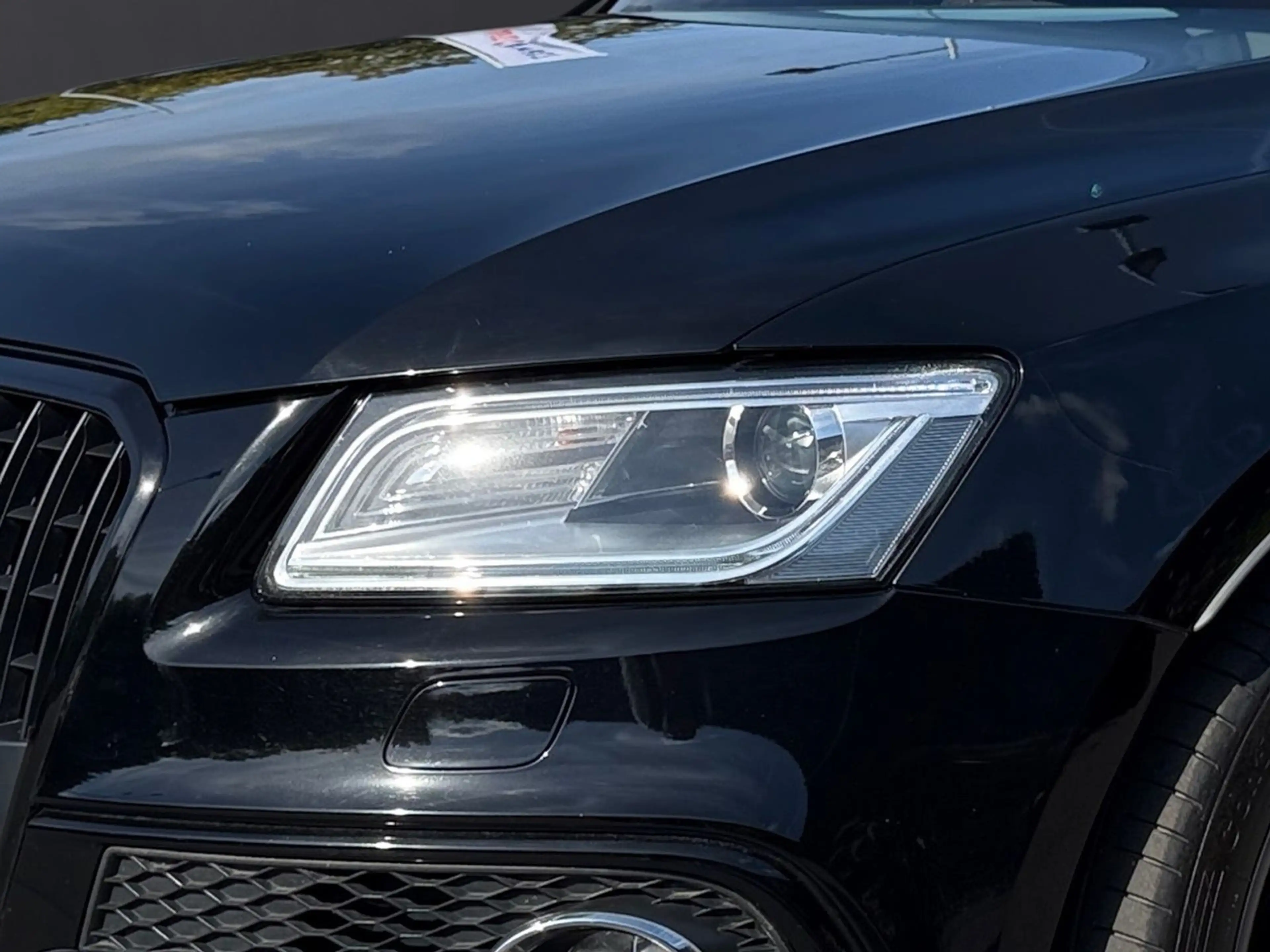 Audi Q5 2.0 TDI Xenon Sitzheizung Klimaaut. PDC AUX — photo 7