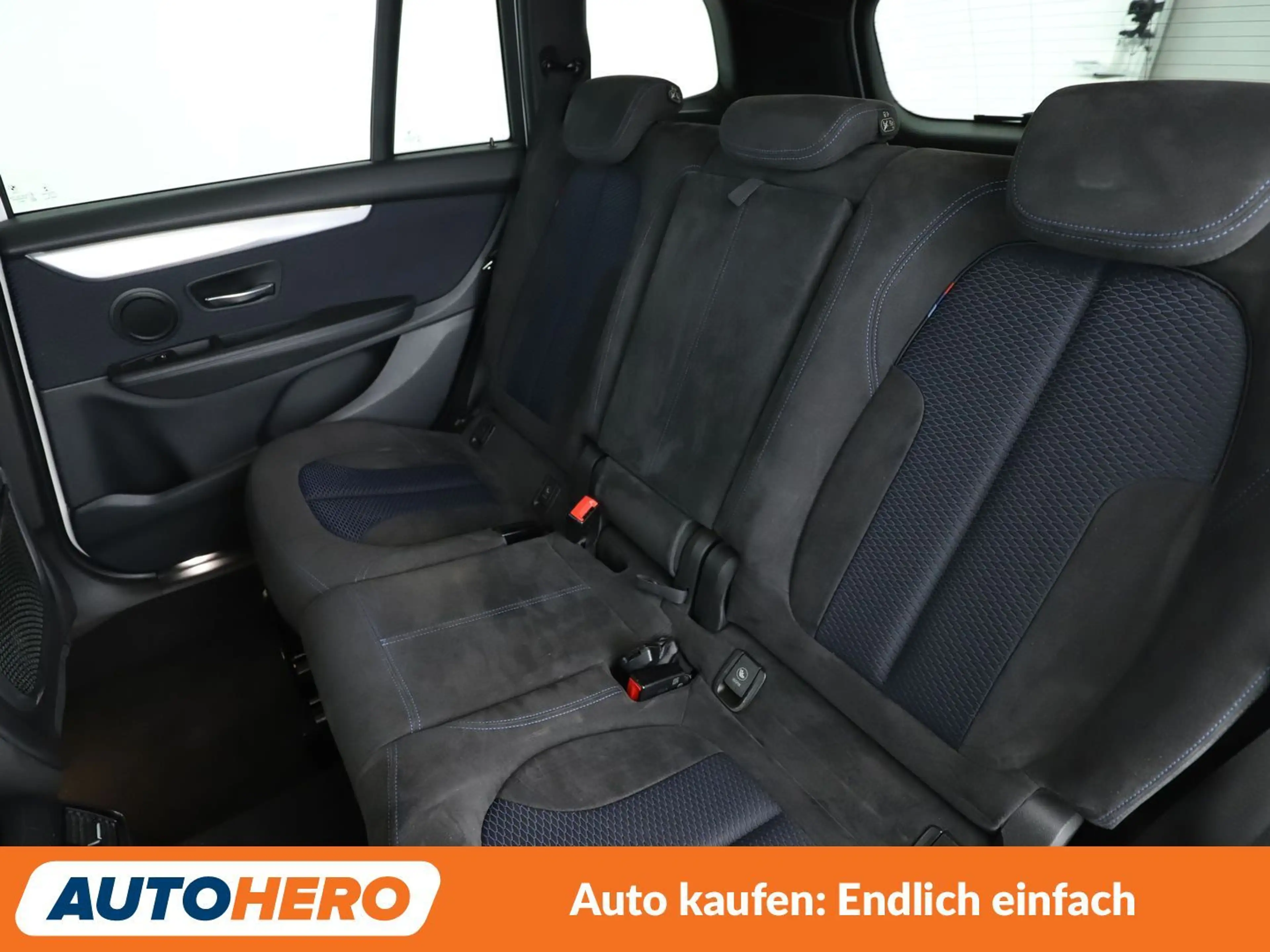 BMW 216 216i Gran Tourer M Sport *NAVI*TEMPO*PDC*SHZ* — photo 14