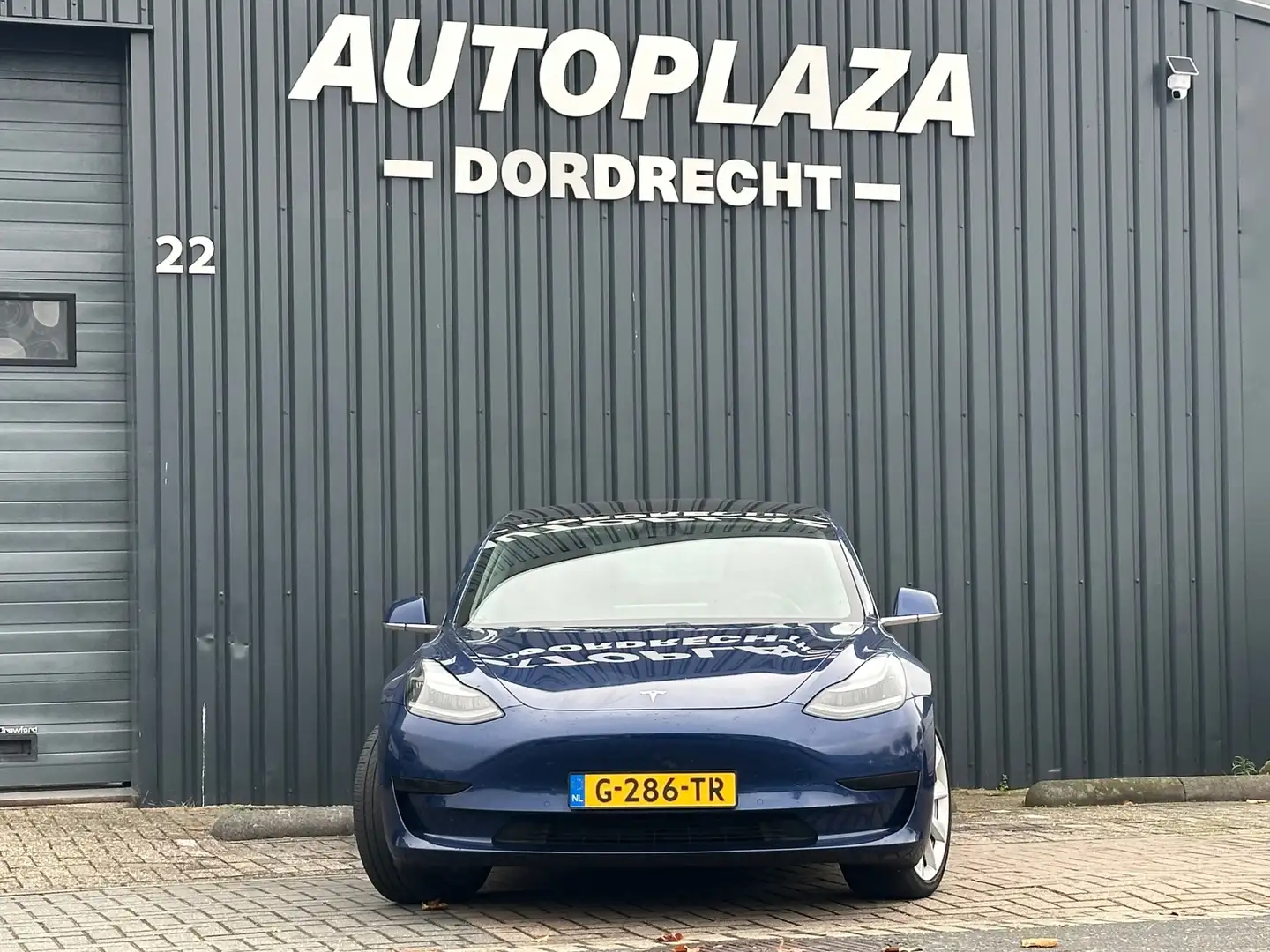 Tesla Model 3 Standard RWD Plus 60 kWh Blauw - 2