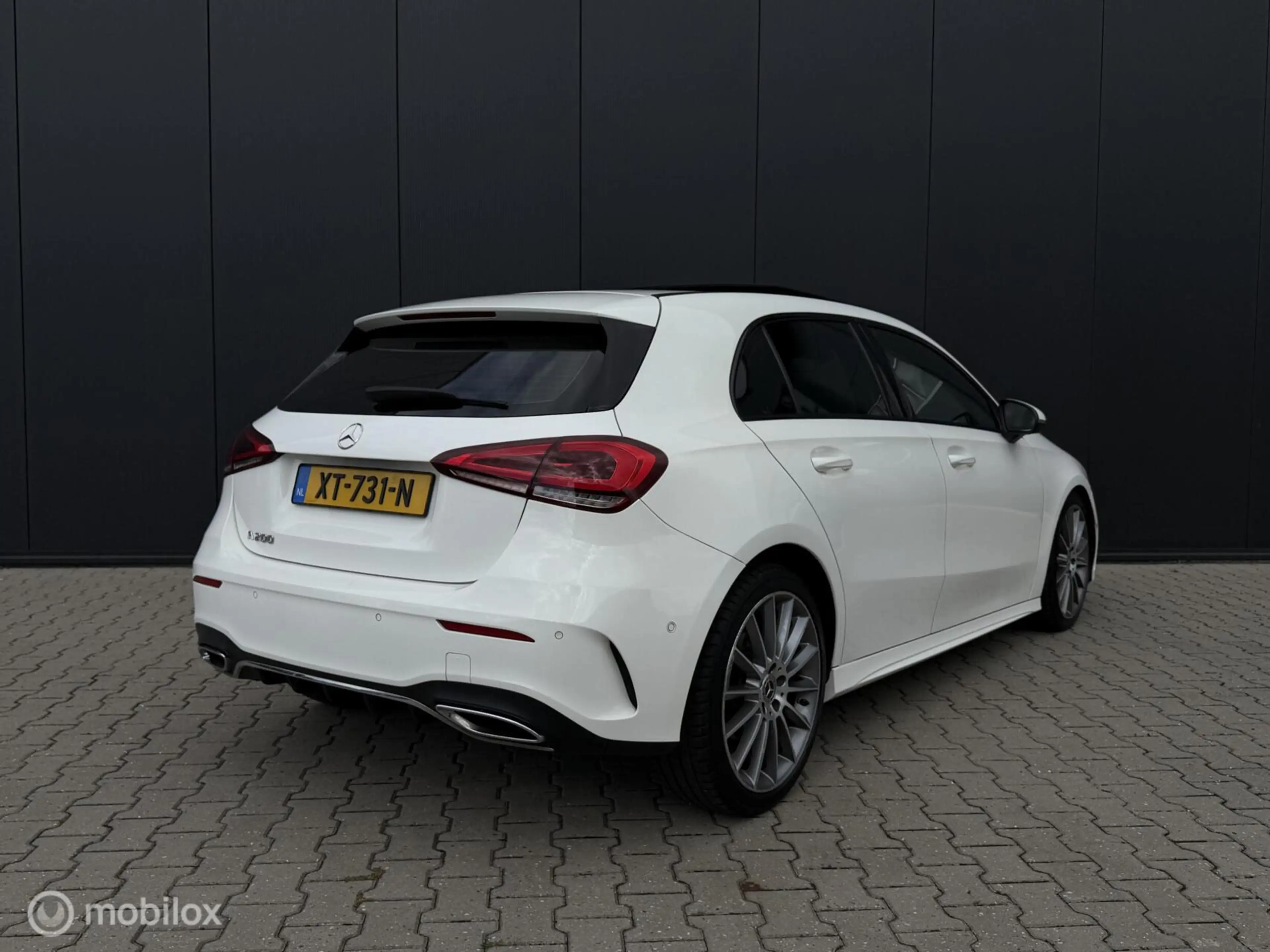 Mercedes-Benz A 200 AMG/Pano/Led/stoelverwarming/Cruise — photo 12