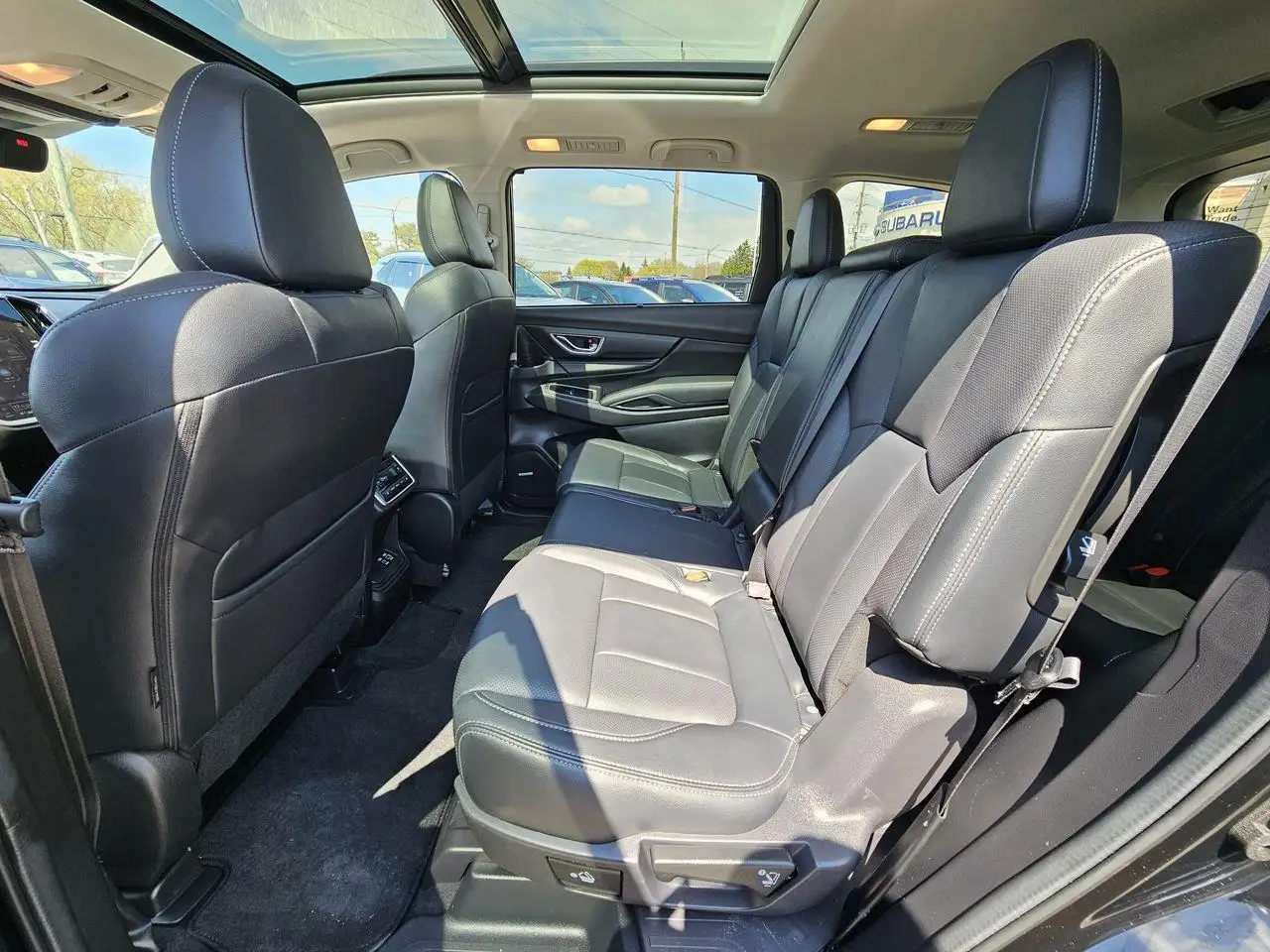 Subaru Ascent снимка Subaru Ascent
