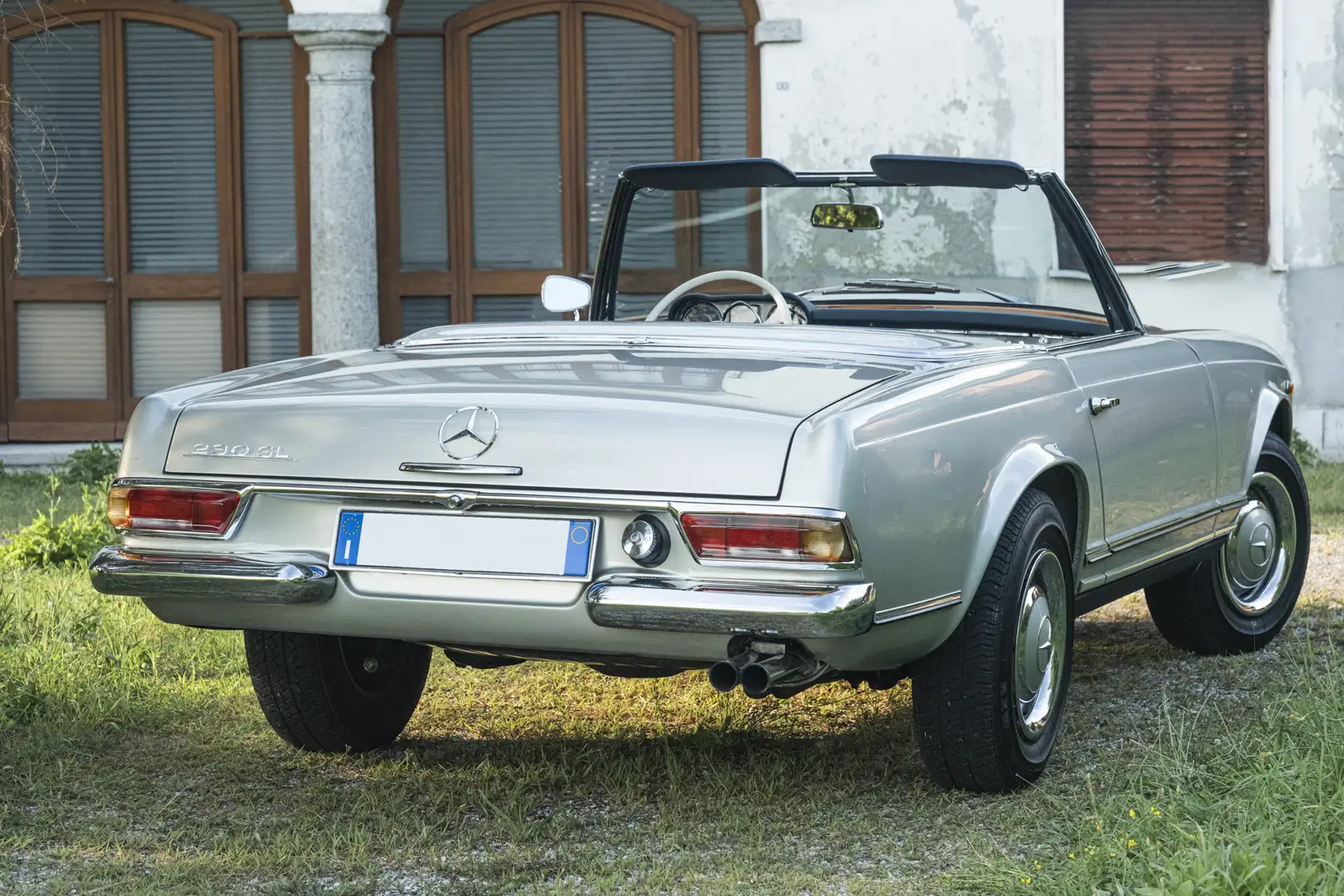 Mercedes-Benz SL 230 PAGODA Silber - 2