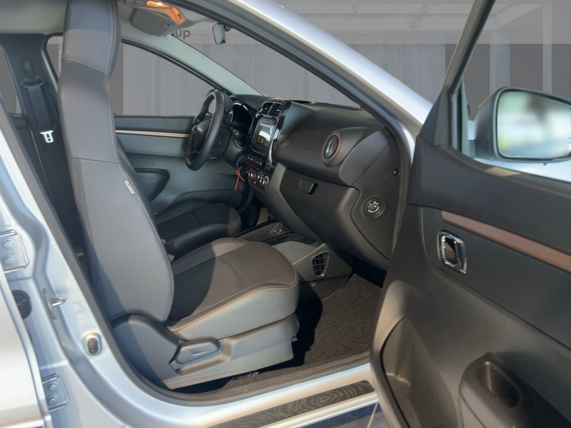 Dacia Spring Extreme 65 CCS — photo 8