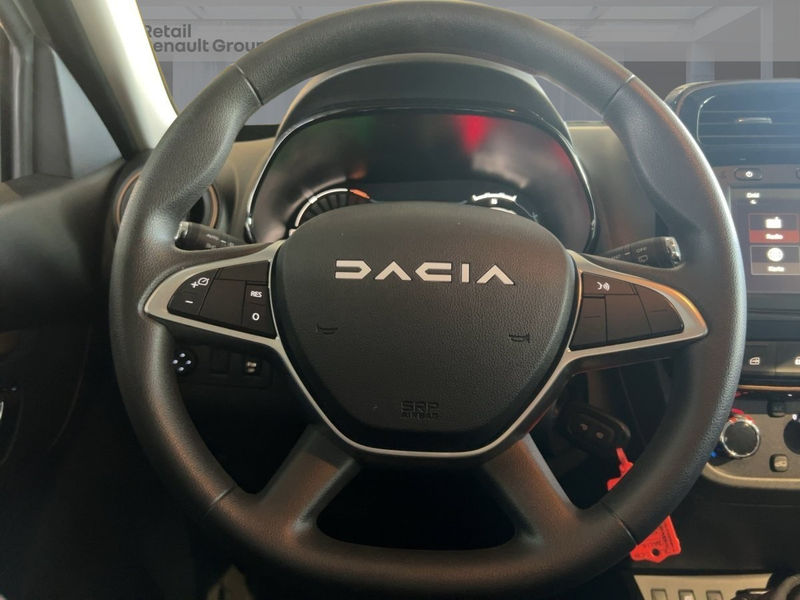 Dacia Spring Extreme 65 CCS — photo 11