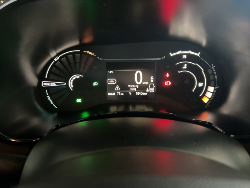 Dacia Spring Extreme 65 CCS — photo 13