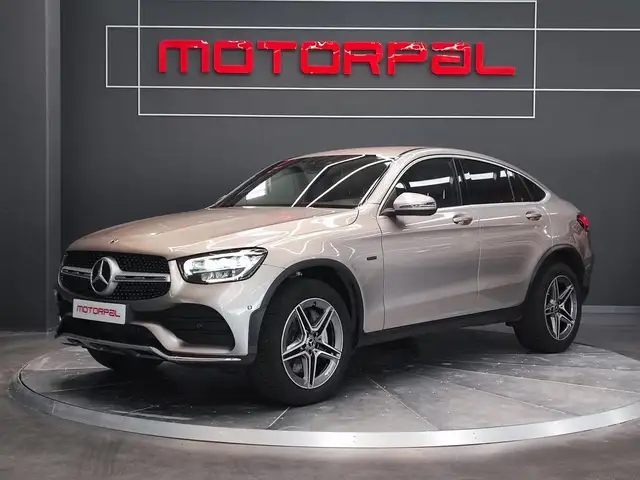 Mercedes-Benz GLC 300 e 4MATIC