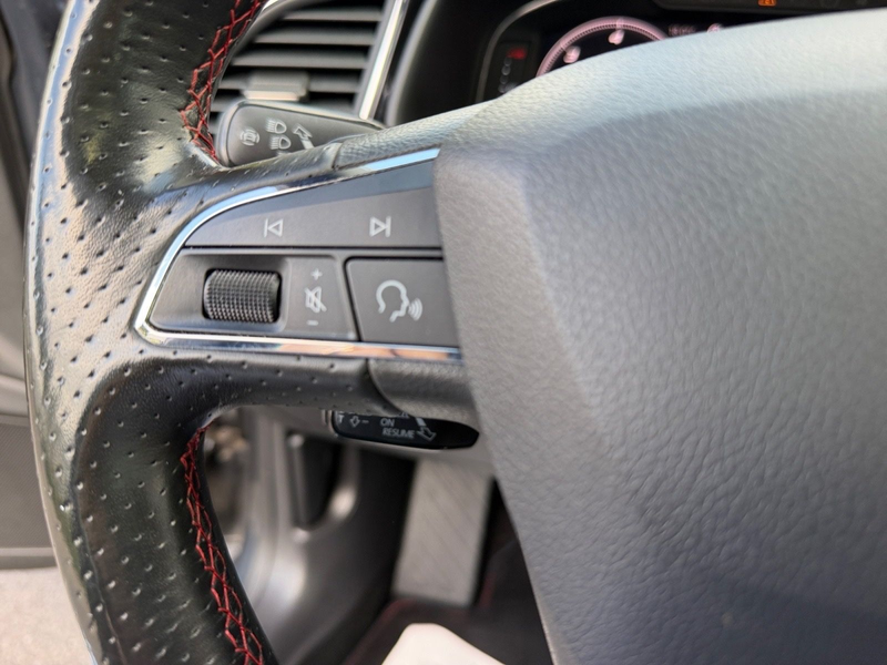 SEAT Leon ST FR Black Matt Edition 360*Kamera Navi — photo 13