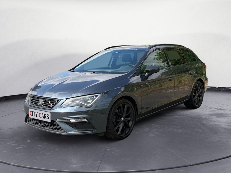 SEAT Leon ST FR Black Matt Edition 360*Kamera Navi