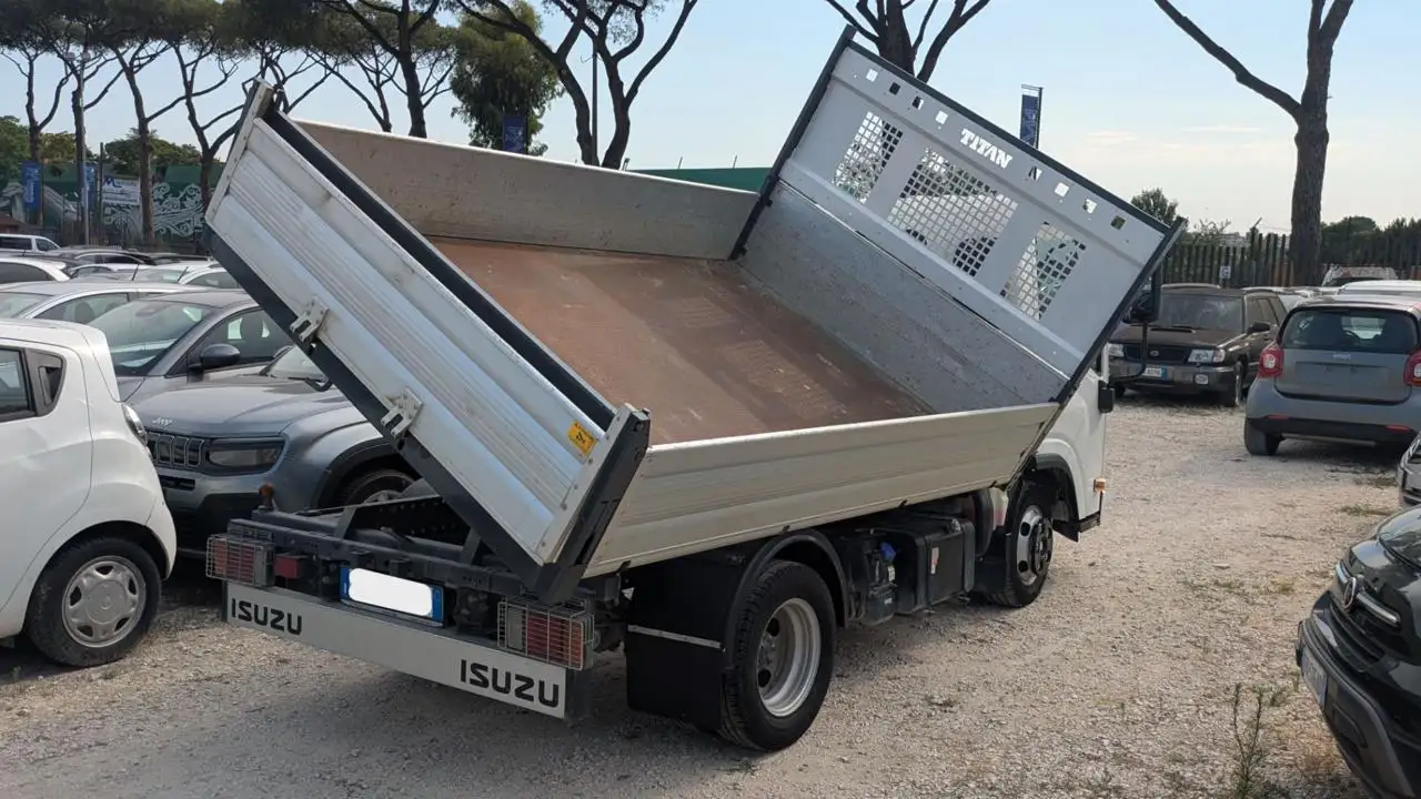 Isuzu Others 2023