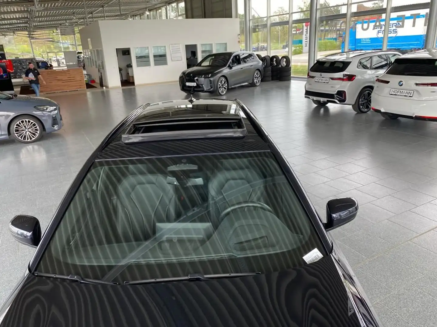 BMW 530 M Sport Schwarz - 2