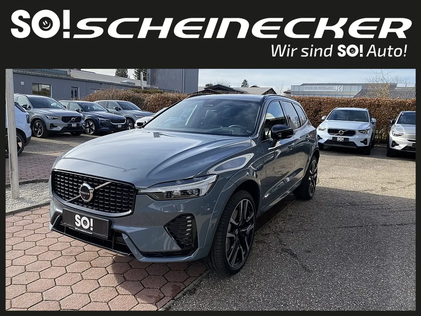 Volvo XC60 T6 AWD Recharge PHEV Ultimate Dark Geartronic Grau - 2