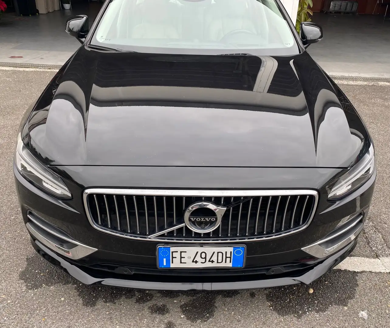 Volvo S90 2.0 d5 Inscription awd geartronic Fekete - 1