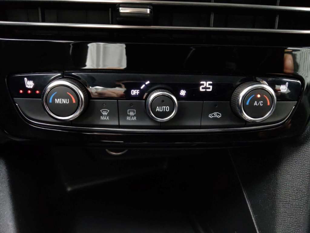Opel Mokka E