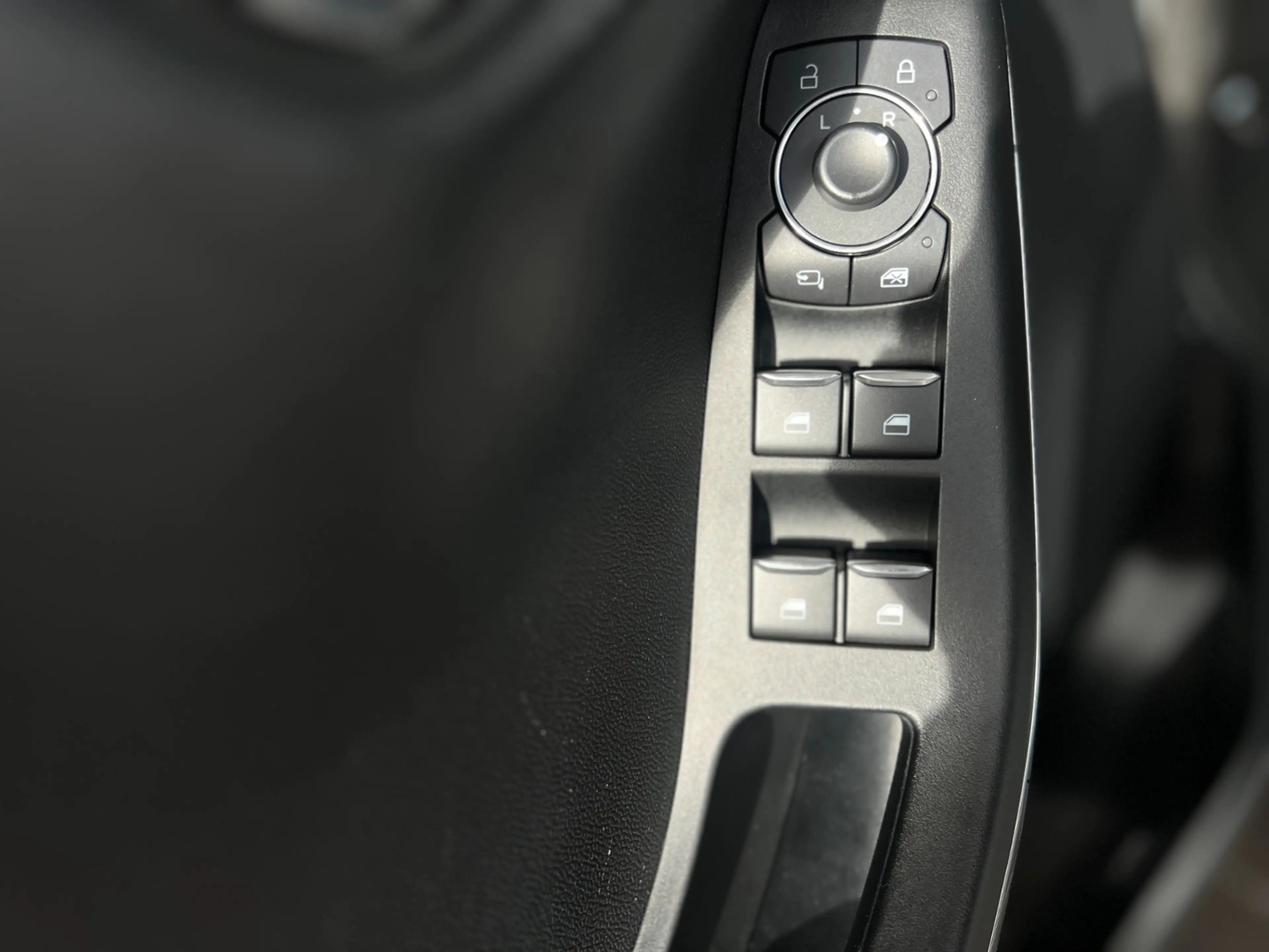 Ford Puma Titanium ACC LED NAVI ALU — photo 14