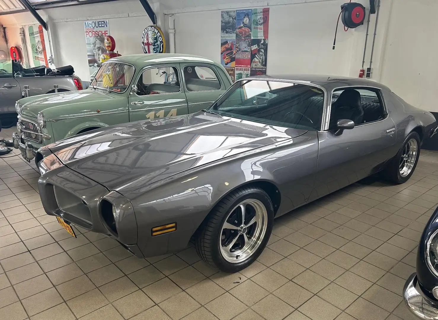 Pontiac Firebird 5.7 FT 87 Esprit - 1