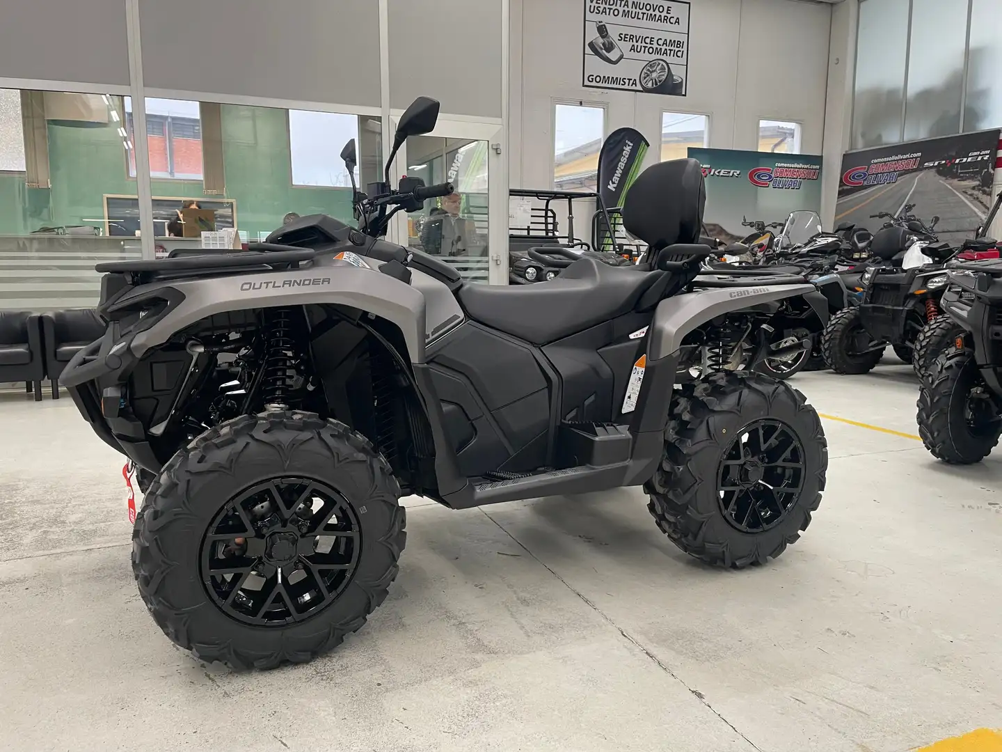 Can-Am Outlander MAX XT T ABS 700 Grigio - 1