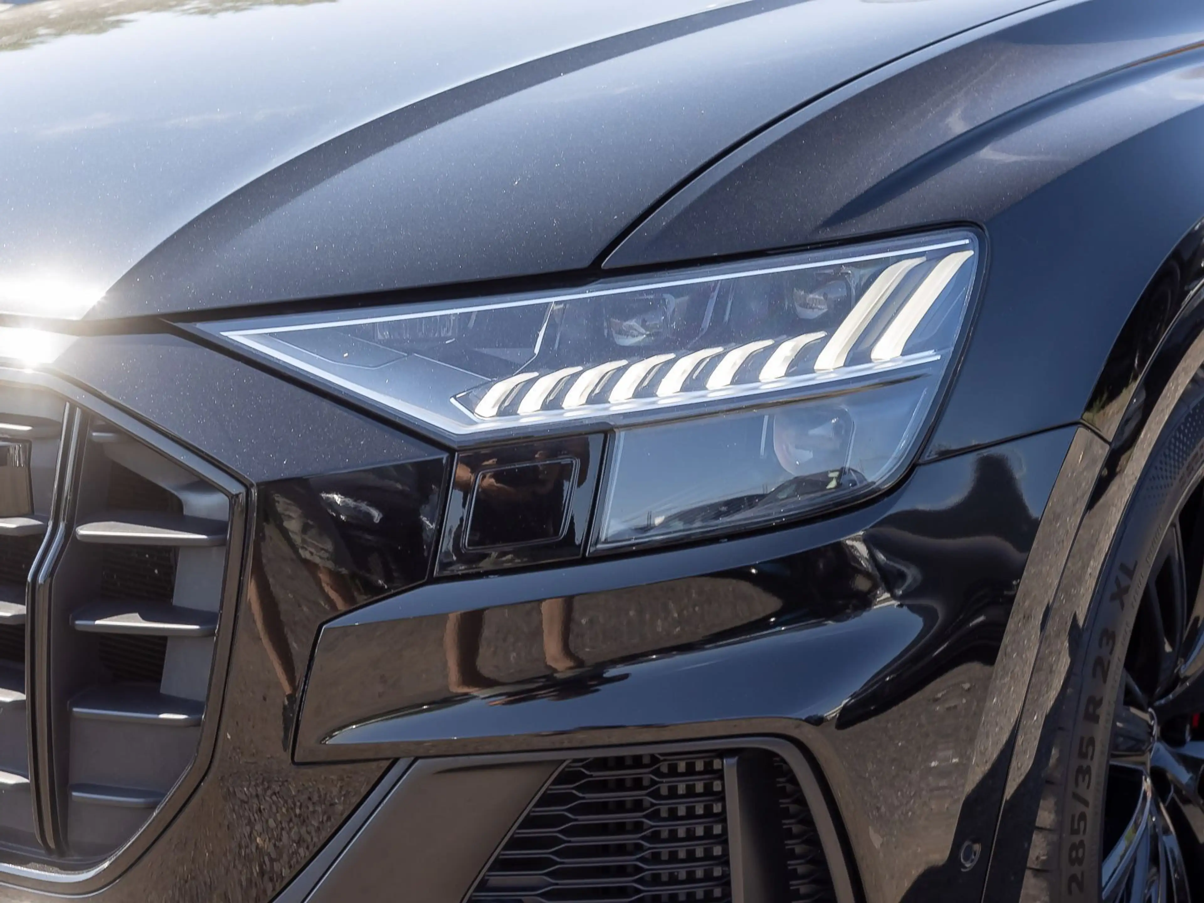 Audi SQ8 competition plus Matrix Standhzg Luftfederun — photo 11