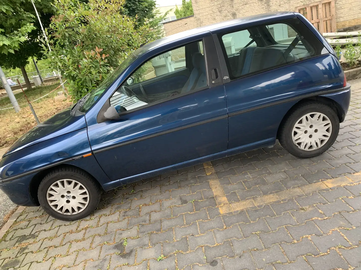 Lancia Y 1.2 8v LS c/airbag - 1