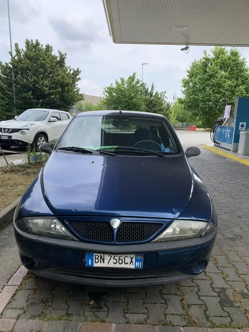 Lancia Y 1.2 8v LS c/airbag - 2