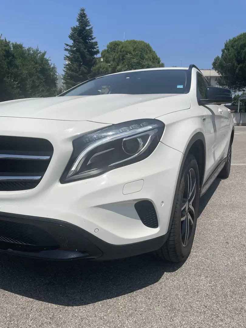 Mercedes-Benz GLA 200 d Enduro Activity auto - 2