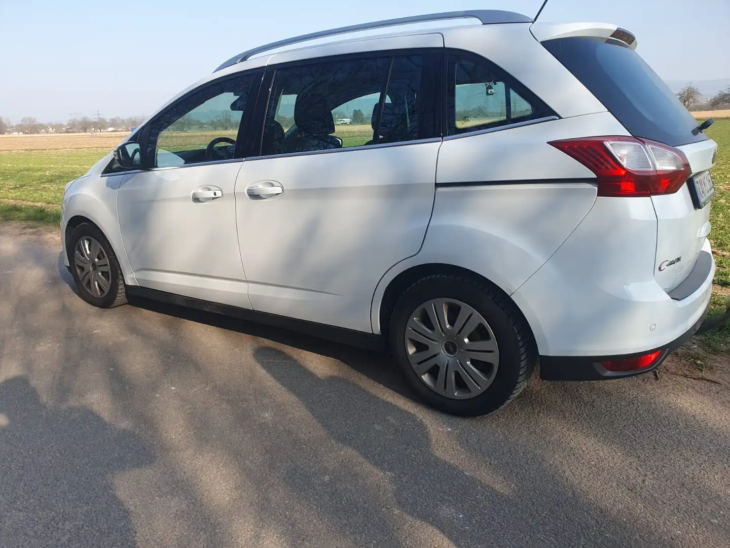 Ford Grand C-Max 2.0 TDCi SYNC Edition Weiß - 2