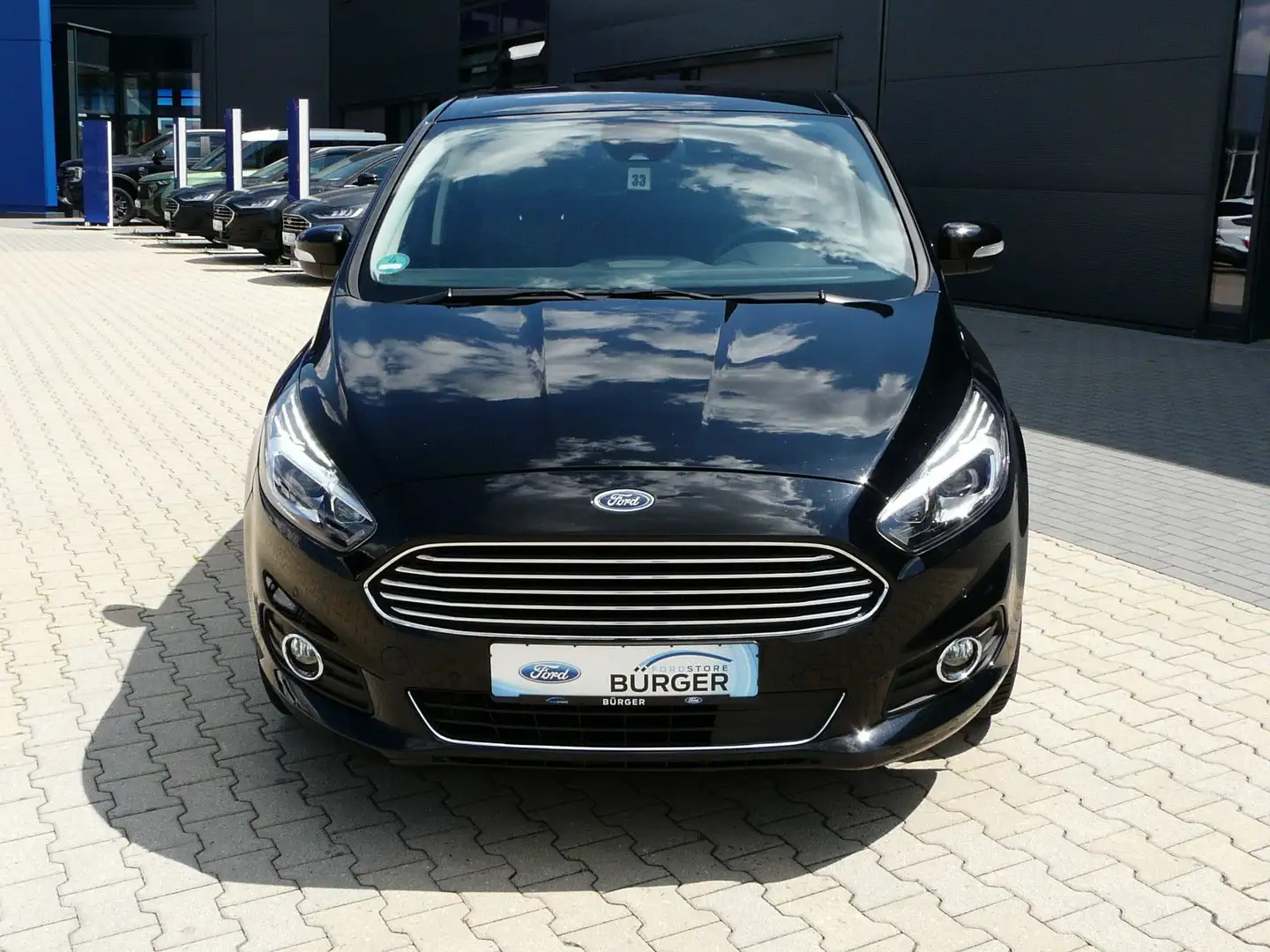 Ford S-Max S-MAX "Titanium" Schwarz - 2