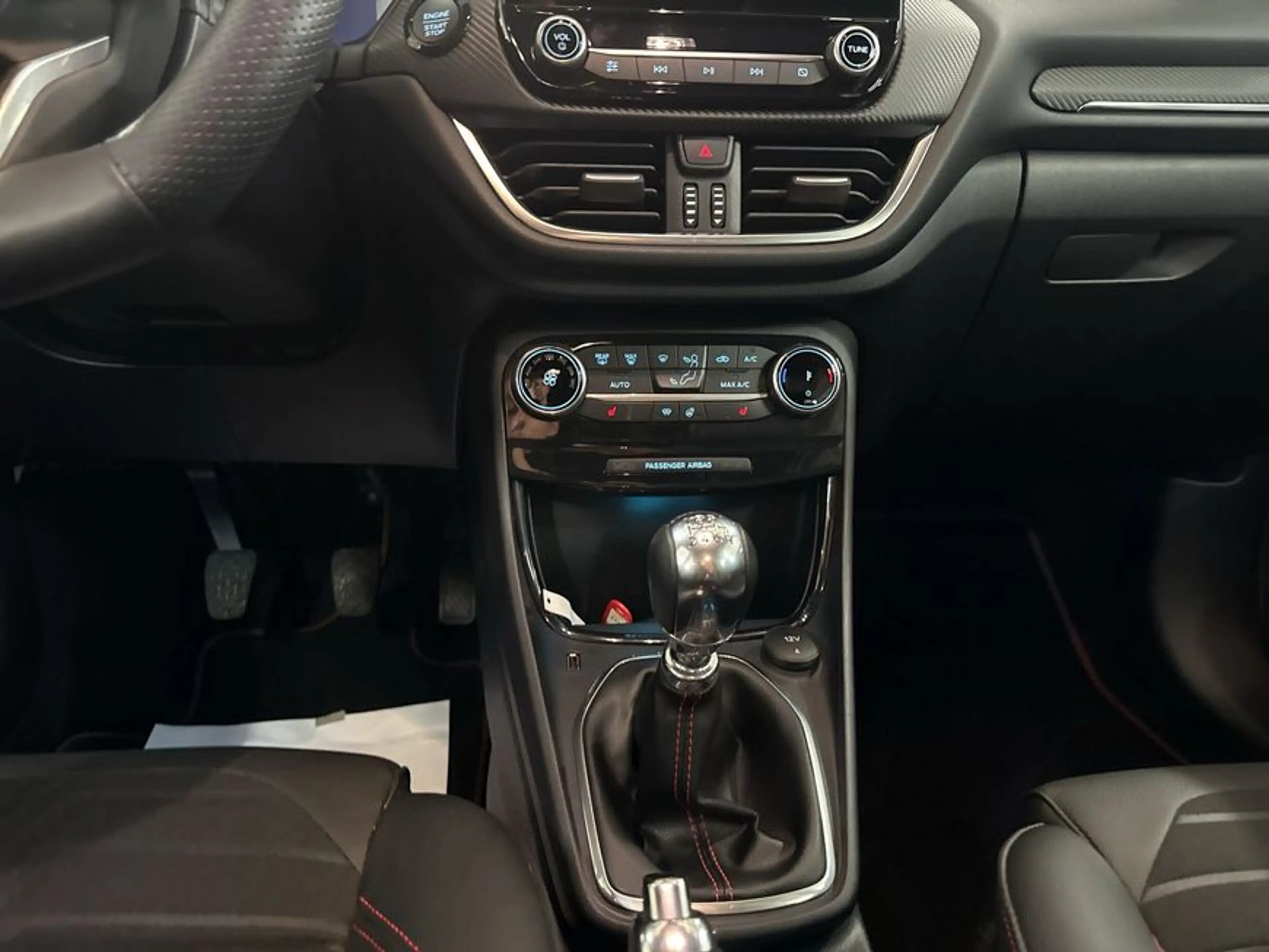 Ford Puma 1.0 EcoBoost Hybrid ST-LINE X — photo 14