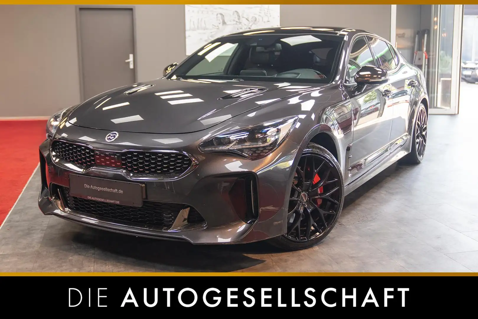 Kia Stinger GT 4WD 3.3 V6 TGDI*LED*HUD*NAVI*LEDER* - 1