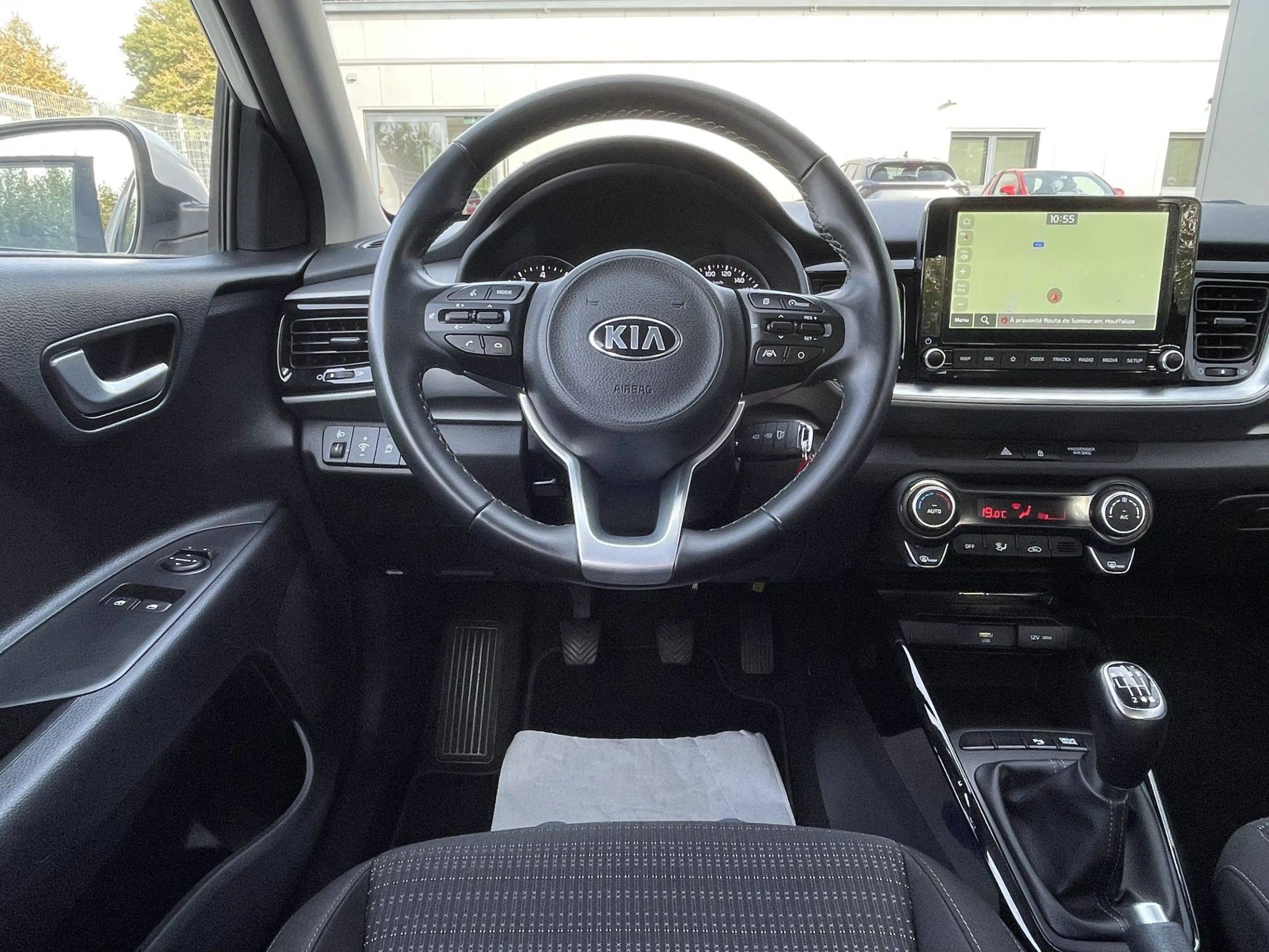 Kia Stonic 1.0 T-GDI DYNAMICLINE — photo 15