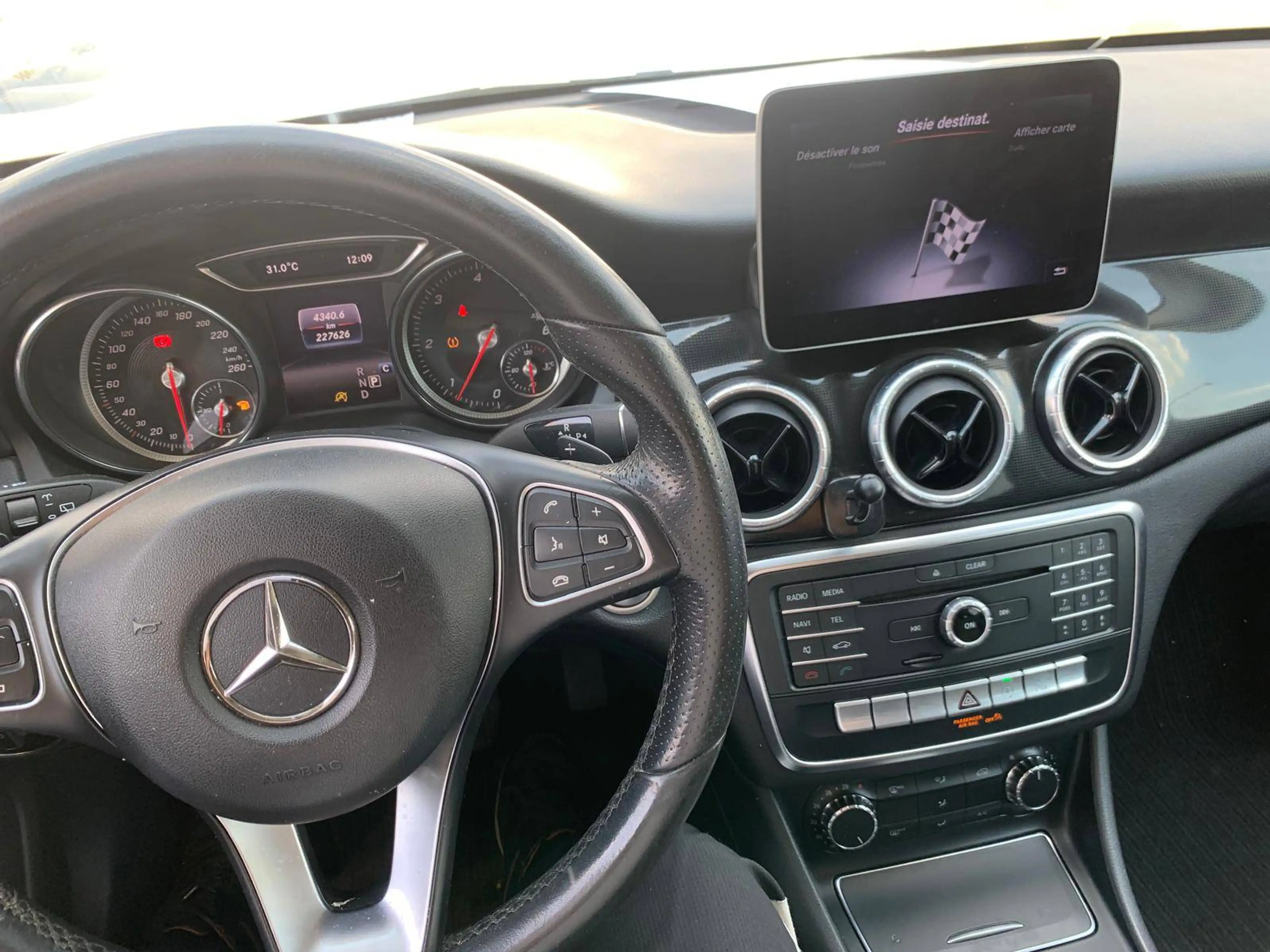 Mercedes-Benz CLA 220 CLA 220 d — photo 8