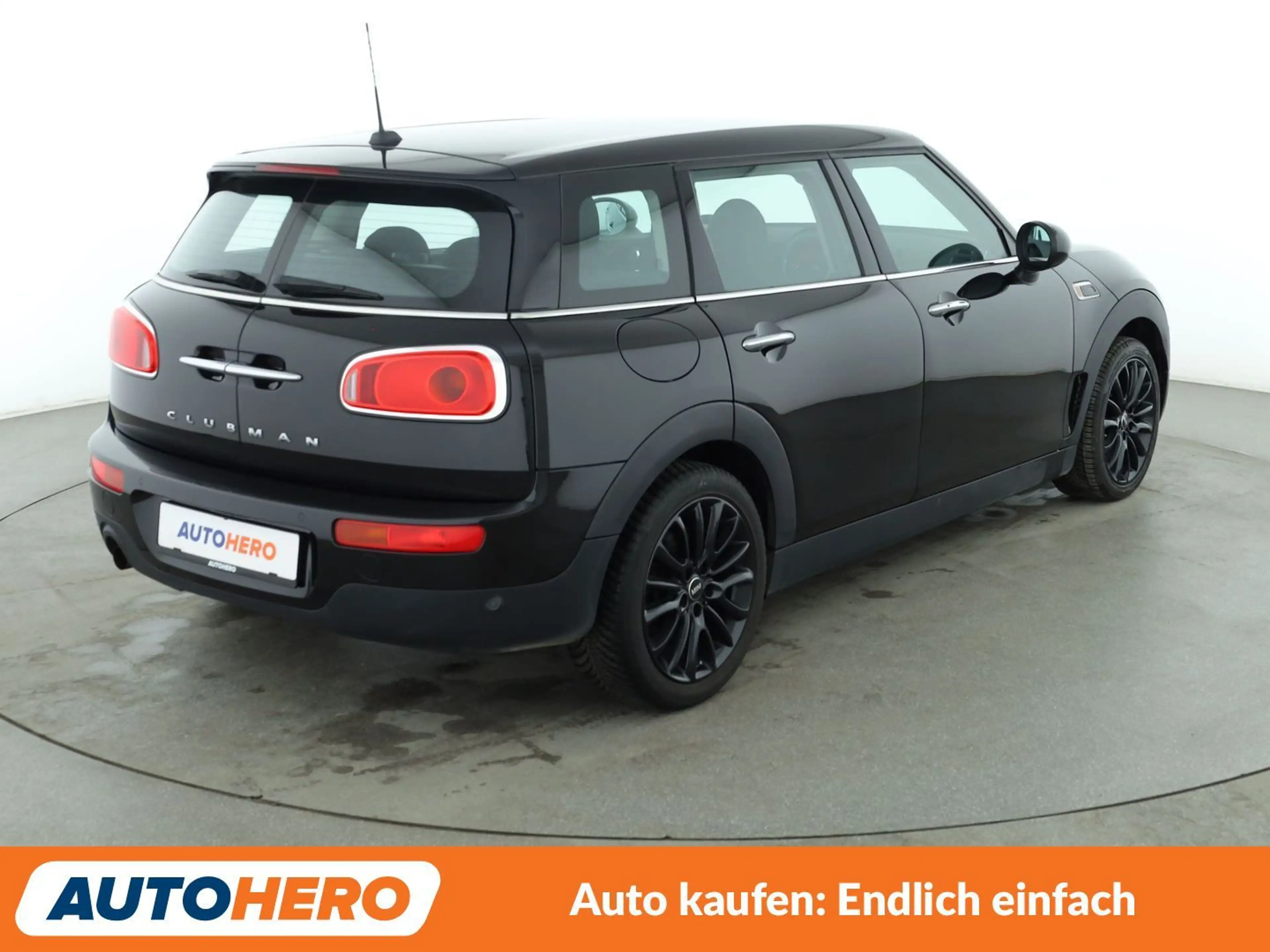MINI One D Clubman One D*ACC*PDC*SHZ*LIM*AHK*ALU*KLIMA* — photo 6