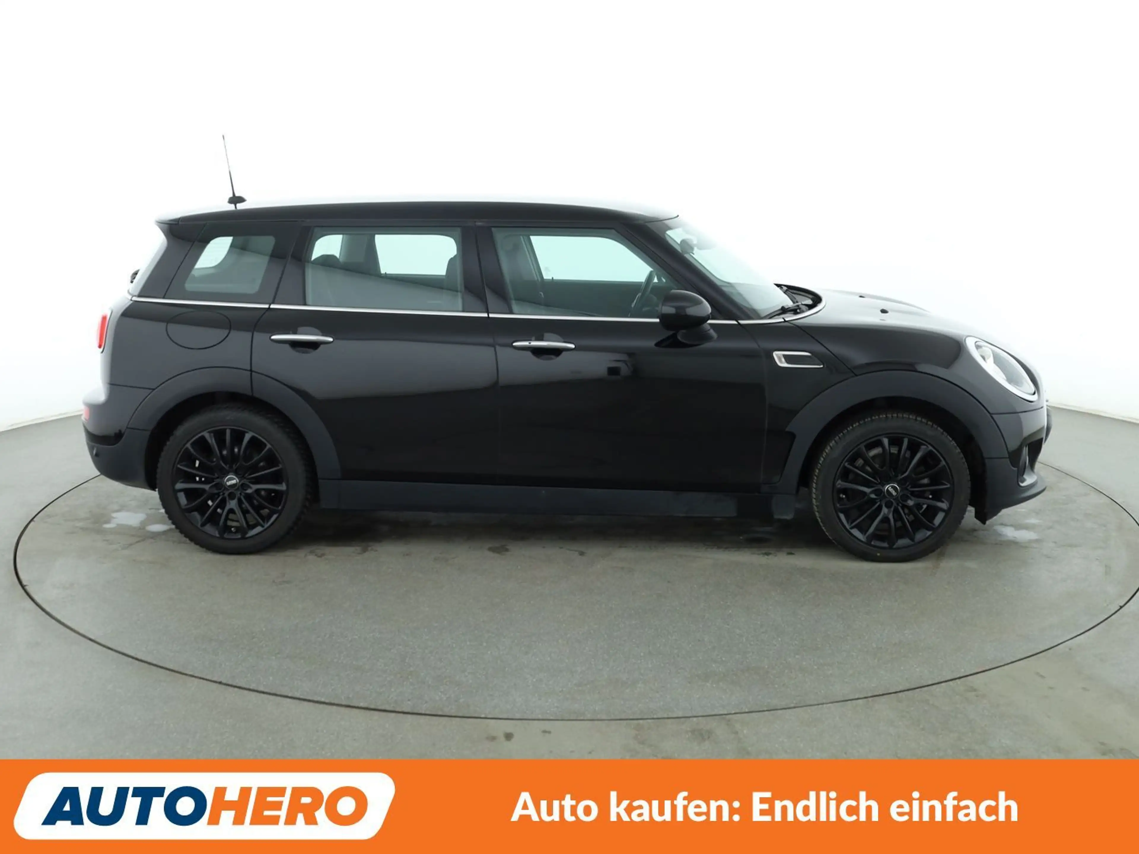 MINI One D Clubman One D*ACC*PDC*SHZ*LIM*AHK*ALU*KLIMA* — photo 7