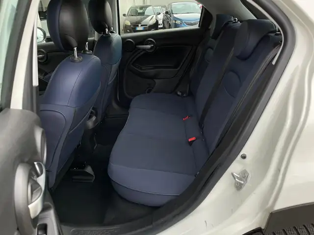 Fiat 500x view 14