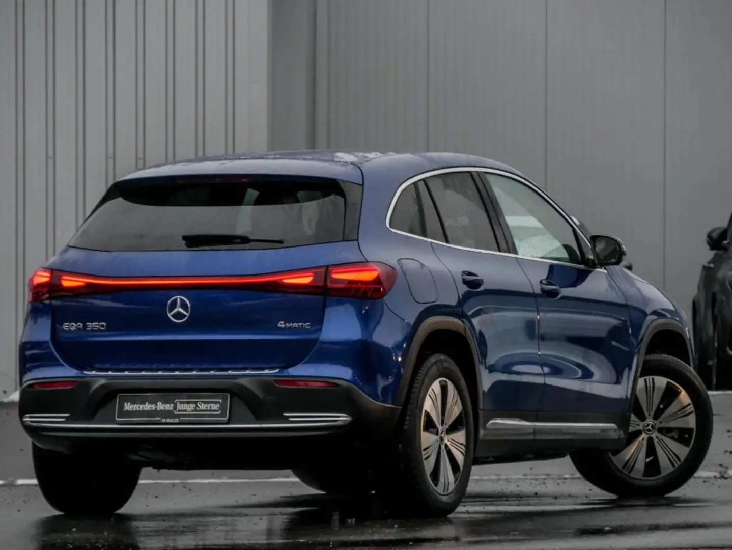 Mercedes-Benz EQA 350 4M Progressive/LED/360°/Ambi/Totw/Easy-P Bleu - 2