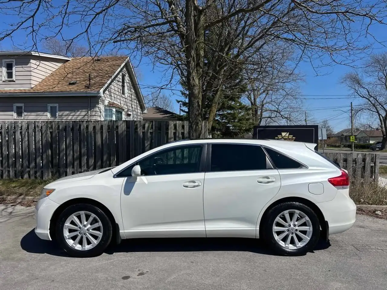 Toyota Venza снимка Toyota Venza