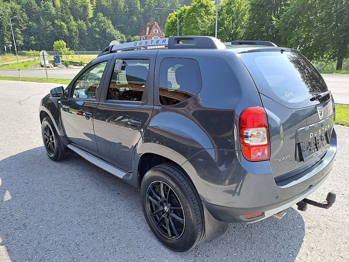 Dacia Duster Blackshadow dCi 110 S&S 4WD Gris - 2