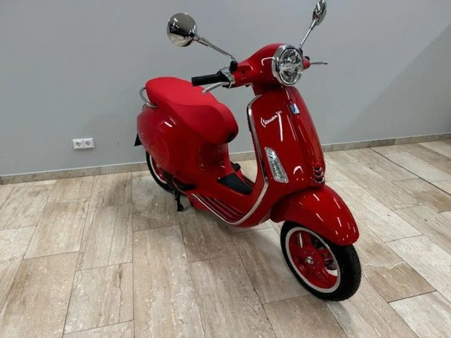 Vespa Elettrica 70 km/h Tech VORFÜHRFAHRZEUG Rot - 1